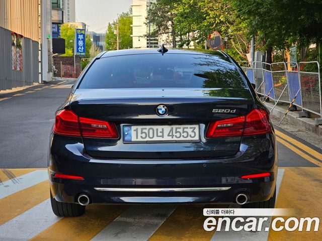 BMW 5-Series 520d Luxury Plus