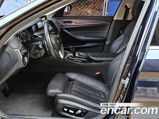 BMW 5-Series 520d Luxury Plus