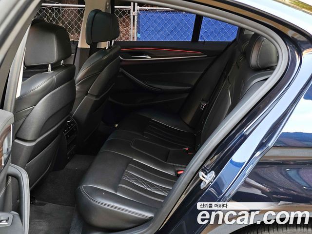 BMW 5-Series 520d Luxury Plus