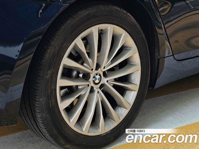 BMW 5-Series 520d Luxury Plus