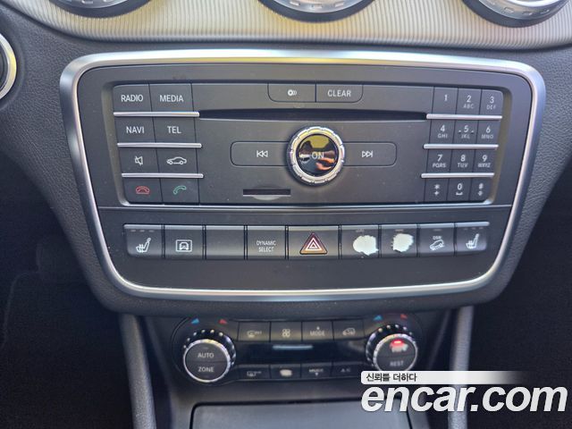 Mercedes-Benz GLA-Class GLA200 d 4MATIC