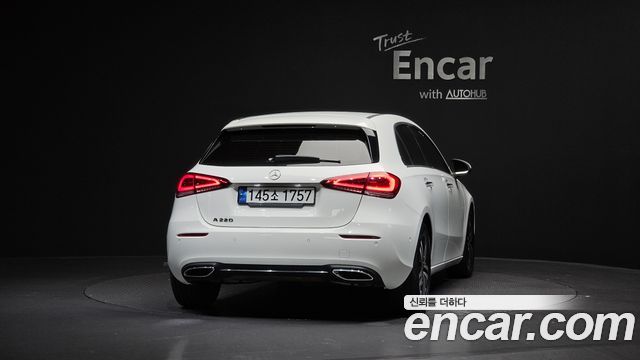 Mercedes-Benz A-Class A220 Hatchback