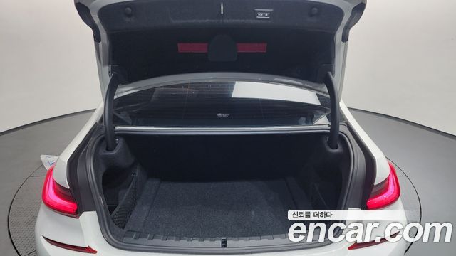 BMW 3-Series 320i M Sport