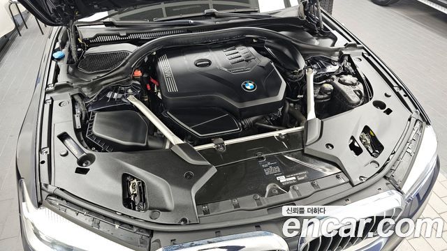 BMW 5-Series 520i Luxury