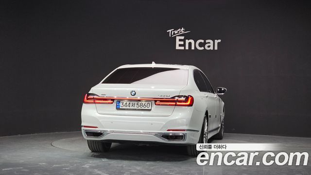 BMW 7-Series 740Li xDrive Design Pure Excellence