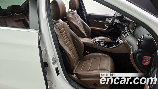 Mercedes-Benz E-Class E300 Avantgarde