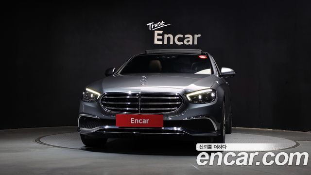 Mercedes-Benz E-Class E450 4MATIC Exclusive