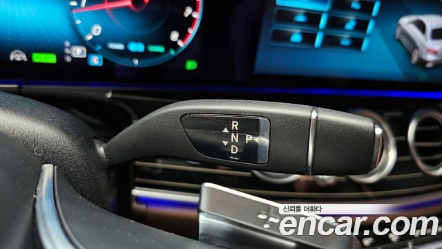 Mercedes-Benz E-Class E450 4MATIC Exclusive