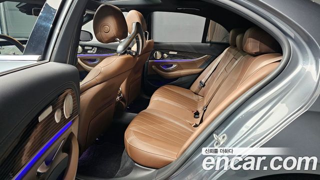 Mercedes-Benz E-Class E450 4MATIC Exclusive