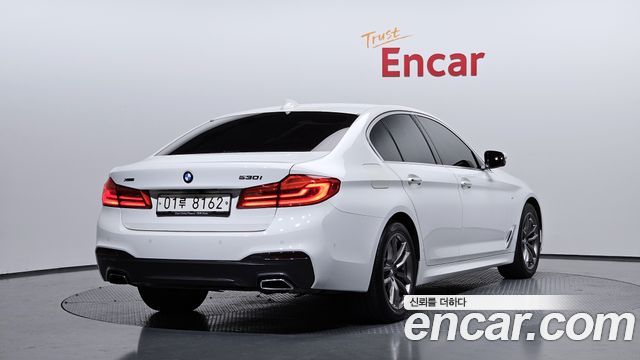BMW 5-Series 530i xDrive M Sport Package Plus