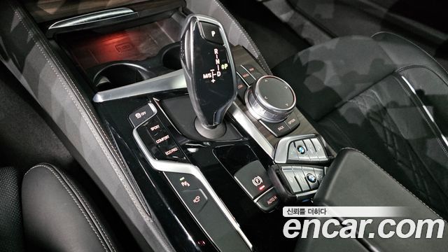 BMW 5-Series 530i xDrive M Sport Package Plus