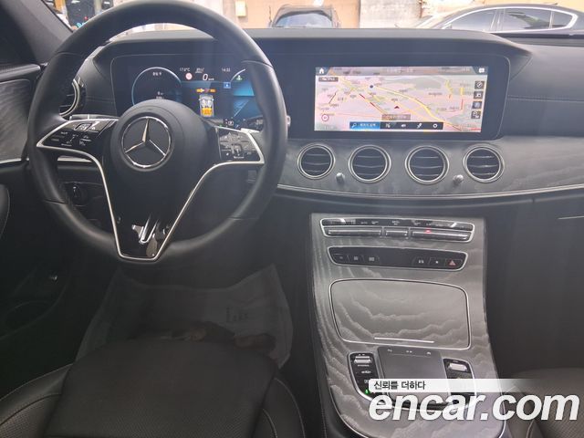 Mercedes-Benz E-Class E350 4MATIC Avantgarde
