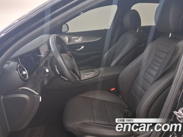 Mercedes-Benz E-Class E350 4MATIC Avantgarde