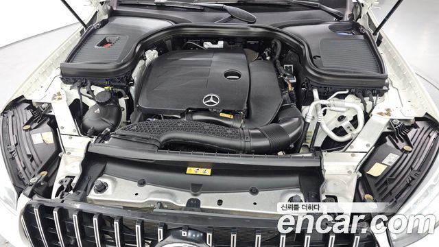 Mercedes-Benz GLC-Class GCL300 4MATIC Coupe