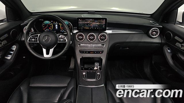 Mercedes-Benz GLC-Class GCL300 4MATIC Coupe