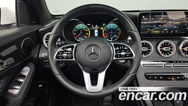 Mercedes-Benz GLC-Class GCL300 4MATIC Coupe