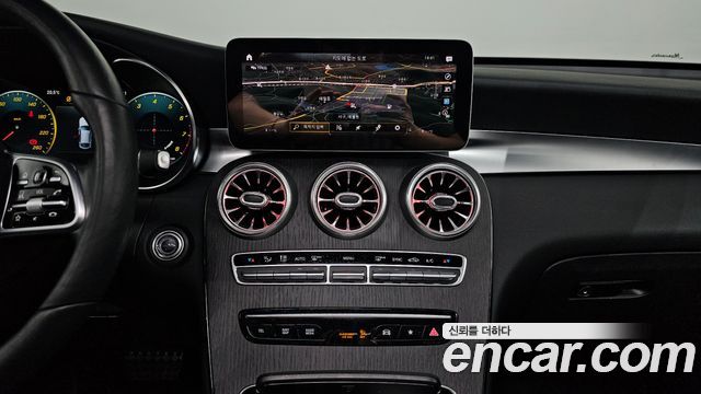 Mercedes-Benz GLC-Class GCL300 4MATIC Coupe