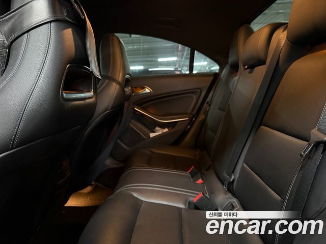 Mercedes-Benz CLA-Class CLA200 d