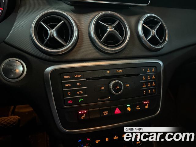 Mercedes-Benz CLA-Class CLA200 d