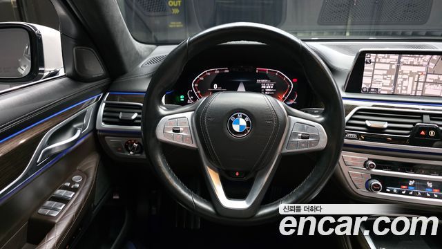 BMW 7Series (G11) 740d xDrive Design Pure Excellence