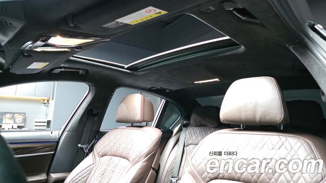 BMW 7Series (G11) 740d xDrive Design Pure Excellence