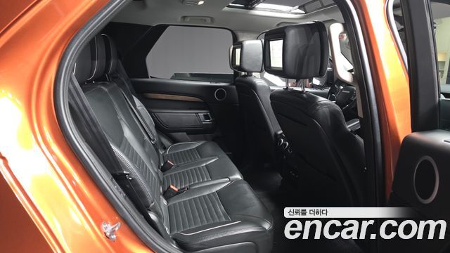 Land Rover Discovery 3.0 TD6 HSE Luxury