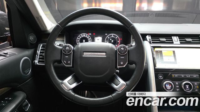Land Rover Discovery 3.0 TD6 HSE Luxury
