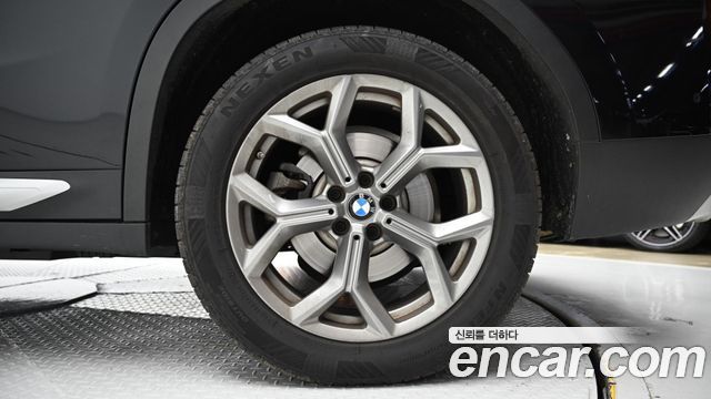 BMW X4 xDrive20i xLine
