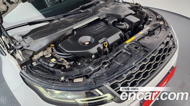 Land Rover Range Rover Evoque D180 R-Dynamic SE