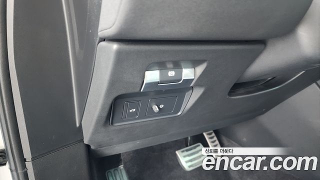 Land Rover Range Rover Evoque D180 R-Dynamic SE