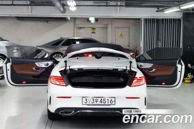 Mercedes-Benz C-Class C200 Cabriolet