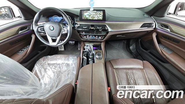 BMW 5-Series 520d M Sport Package Plus