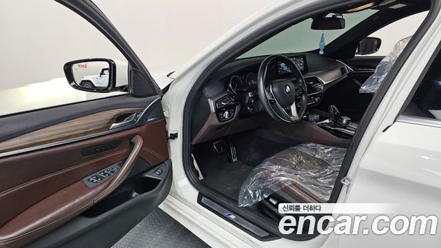BMW 5-Series 520d M Sport Package Plus