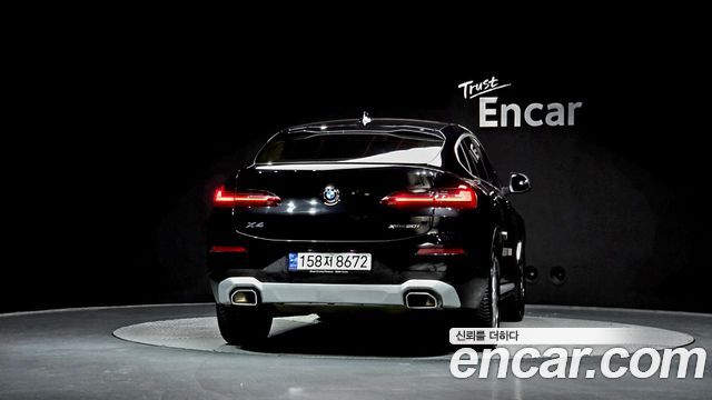 BMW X4 xDrive20i xLine