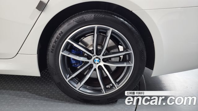 BMW 5-Series 523d M Sport