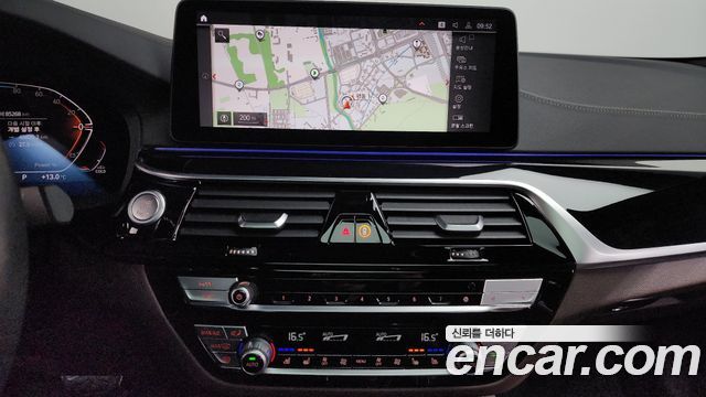 BMW 5-Series 523d M Sport