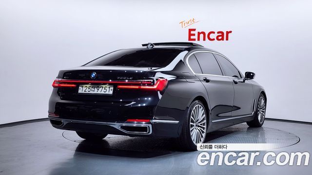 BMW 7-Series 730Ld xDrive Design Pure Excellence