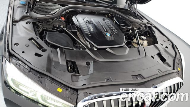 BMW 7-Series 730Ld xDrive Design Pure Excellence