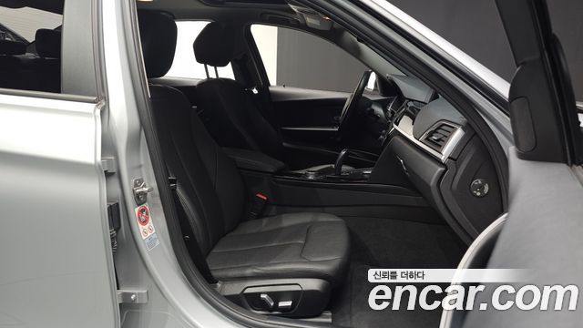 BMW 3-Series 320d