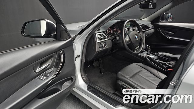 BMW 3-Series 320d