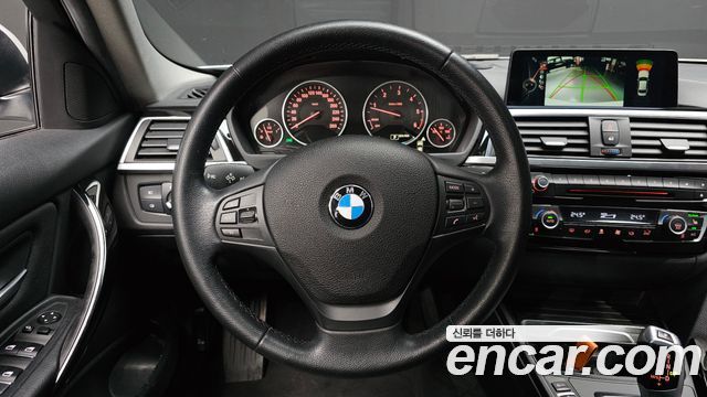 BMW 3-Series 320d