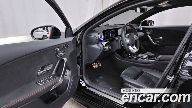 Mercedes-Benz A-Class AMG A35 4MATIC Sedan