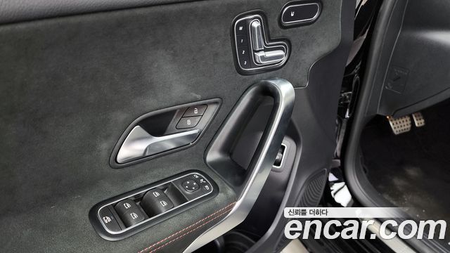 Mercedes-Benz A-Class AMG A35 4MATIC Sedan