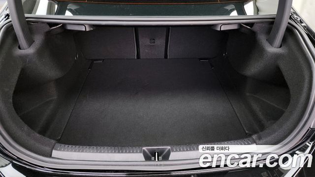 Mercedes-Benz A-Class AMG A35 4MATIC Sedan
