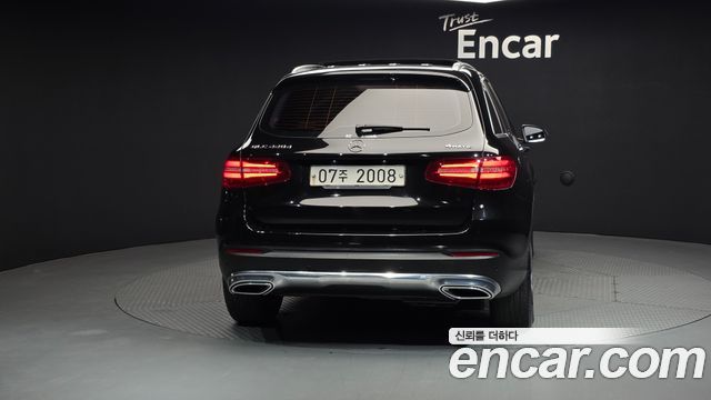 Mercedes-Benz GLC-Class GLC220 d 4MATIC