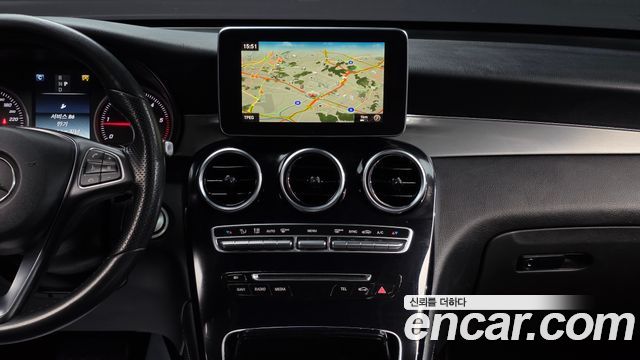 Mercedes-Benz GLC-Class GLC220 d 4MATIC