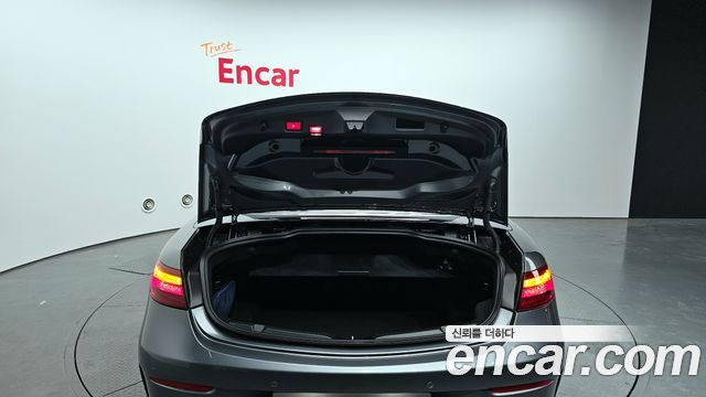 Mercedes-Benz E-Class E220d Cabriolet