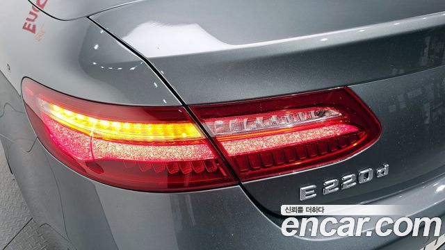 Mercedes-Benz E-Class E220d Cabriolet