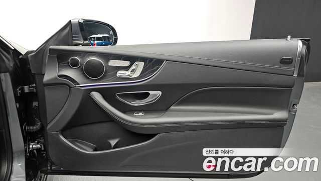 Mercedes-Benz E-Class E220d Cabriolet
