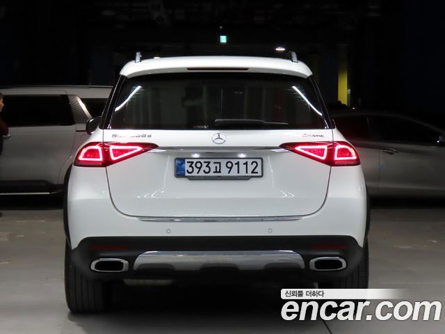 Mercedes-Benz GLE-Class GLE300d 4MATIC